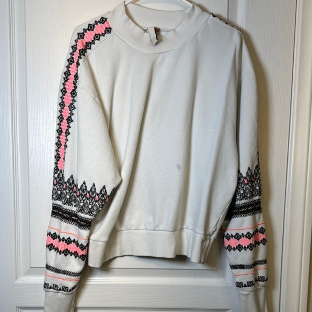 Pilcro Anthropologie Embroidered White Aztec Tribal Sleeves Size XL #2605